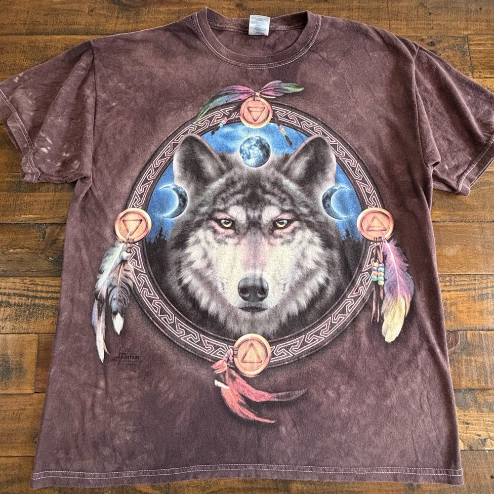 Vintage Tribal Dreamcatcher Wolf Tshirt!